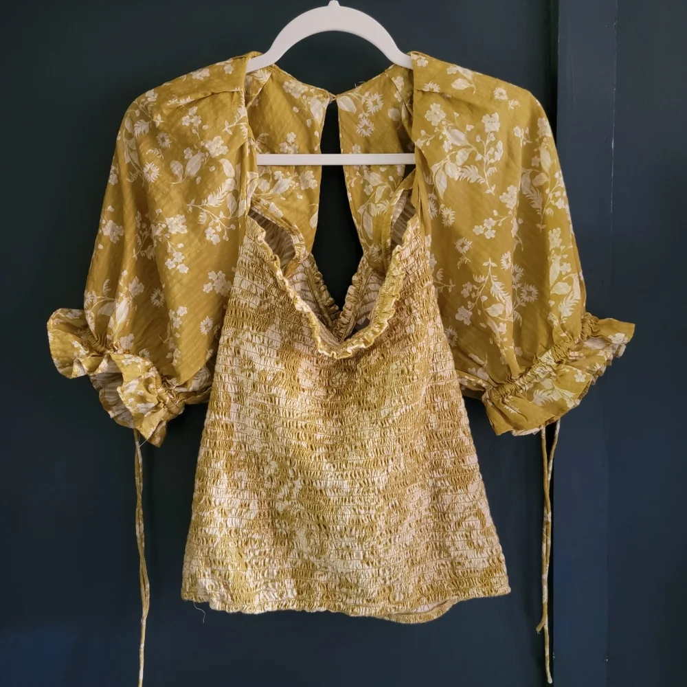 Anthropologie‎ Cotton Seersucker Smocked Puff-Sleeve Crop Top Large Chartreuse - Picture 4 of 15